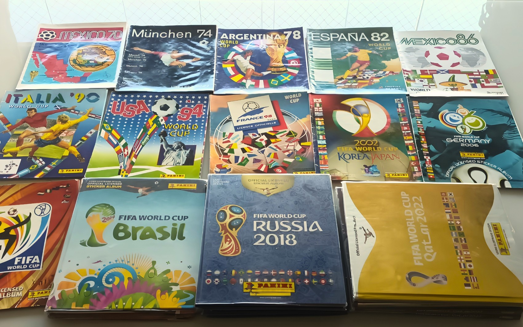 A Paixão Colecionável que Resgata a História do Futebol: O Fenômeno Baiano e Suas Repercussões Além da Nostalgia