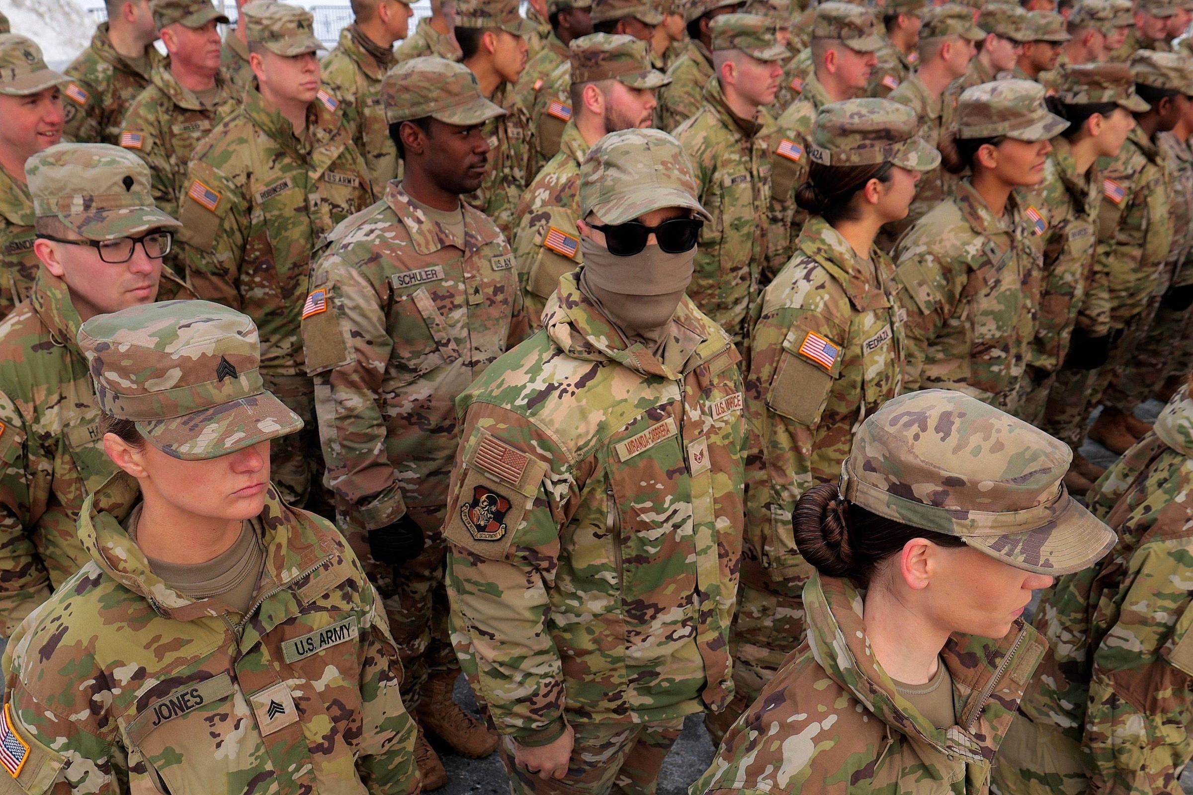 A Escalada Invisível: Por Que o Reforço Militar dos EUA no Oriente Médio Redefine a Geopolítica Global