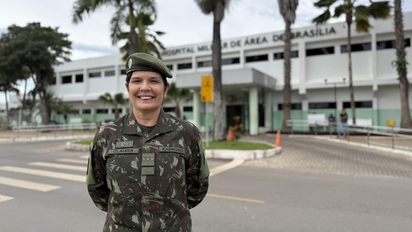 Marco Histórico: Coronel Cláudia Cacho e a Ascensão Feminina ao Generalato no Exército Brasileiro