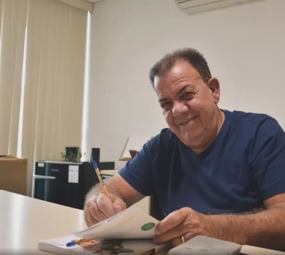 Confins Pós-Pezão: Uma Análise da Transição Política e os Desafios Locais Iminentes