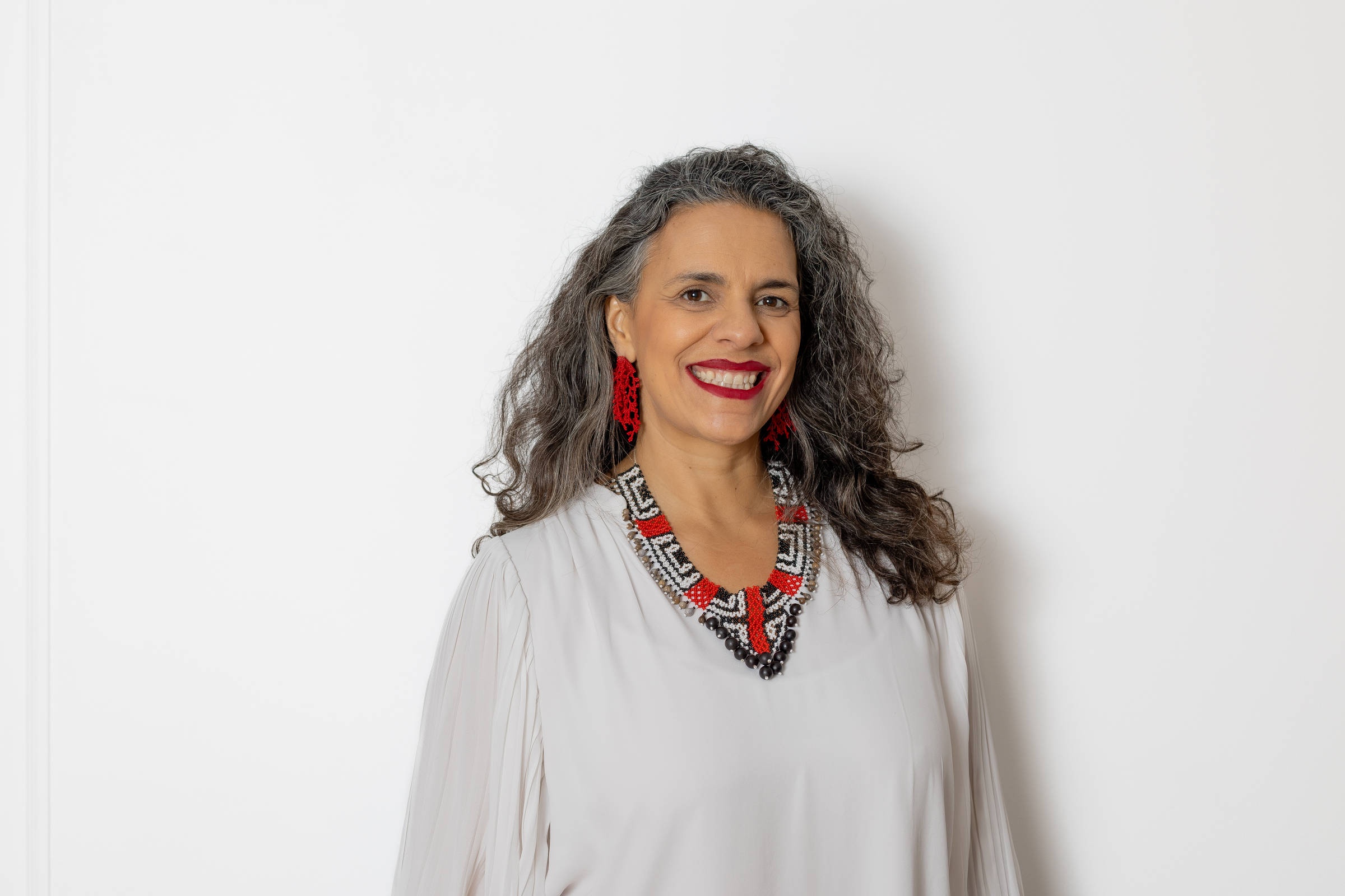 Movimento Político em SP: Saída de Vereadora da Rede para o PSB Sinaliza Reconfigurações e Desafios Internos