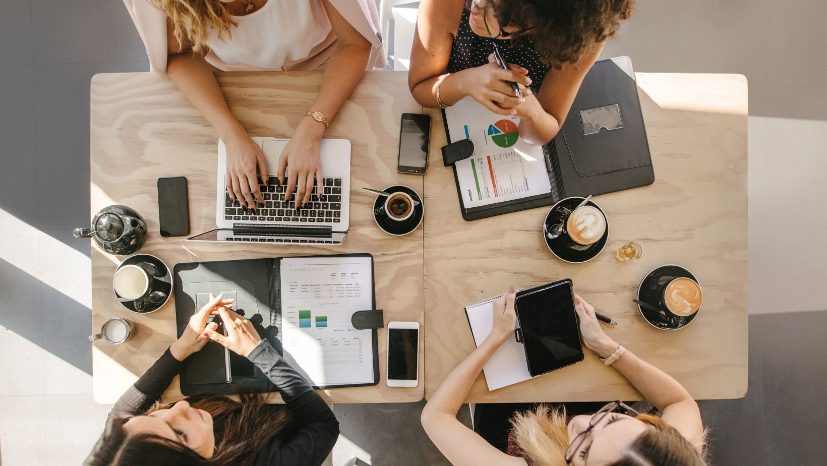 Acelerando a Inovação: Como o Programa Mulheres na Tecnologia Redefine o Cenário das Deep Techs no Brasil