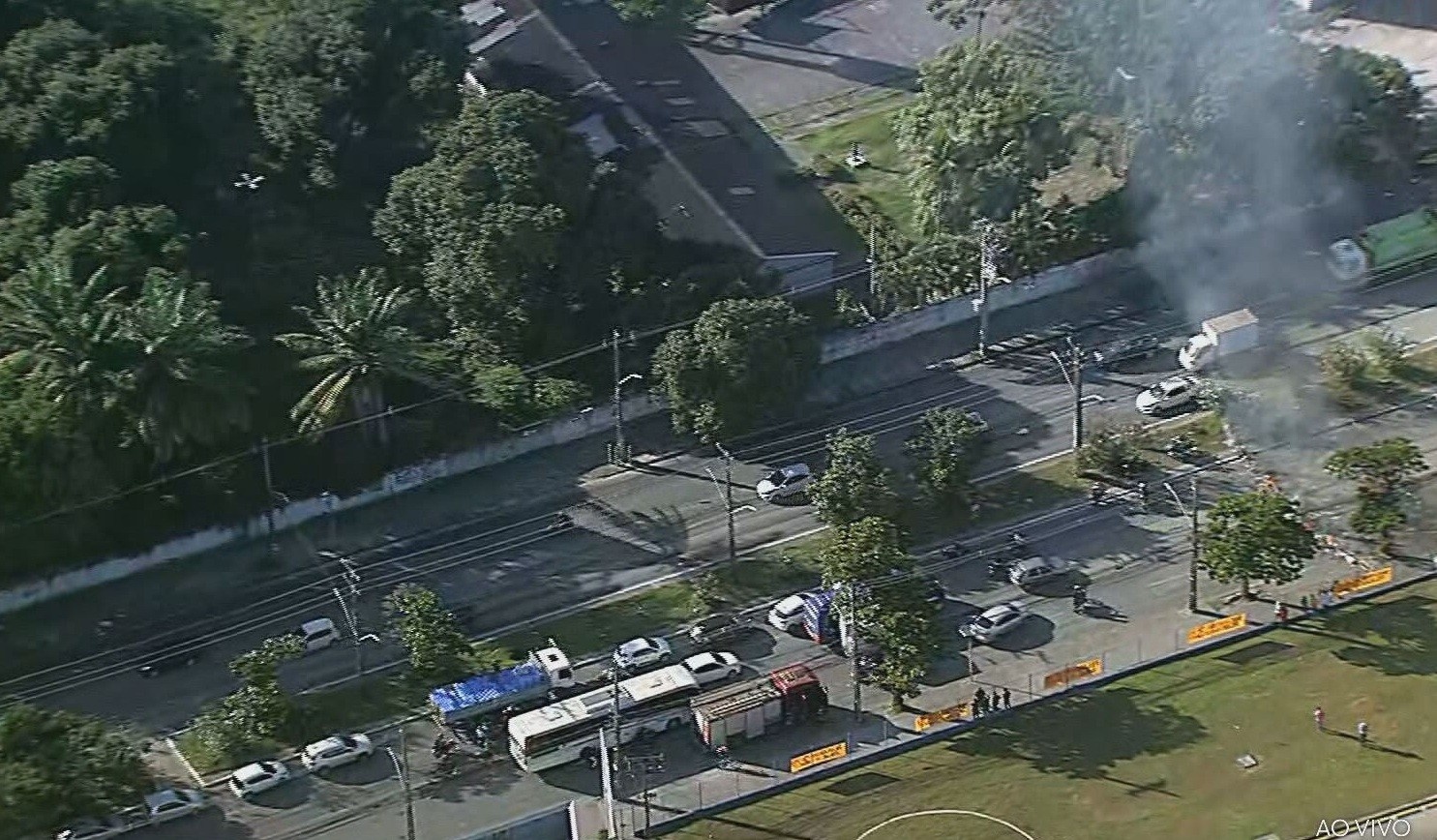 Bloqueio na Mascarenhas de Moraes: O Efeito Cascata na Economia e Segurança do Recife