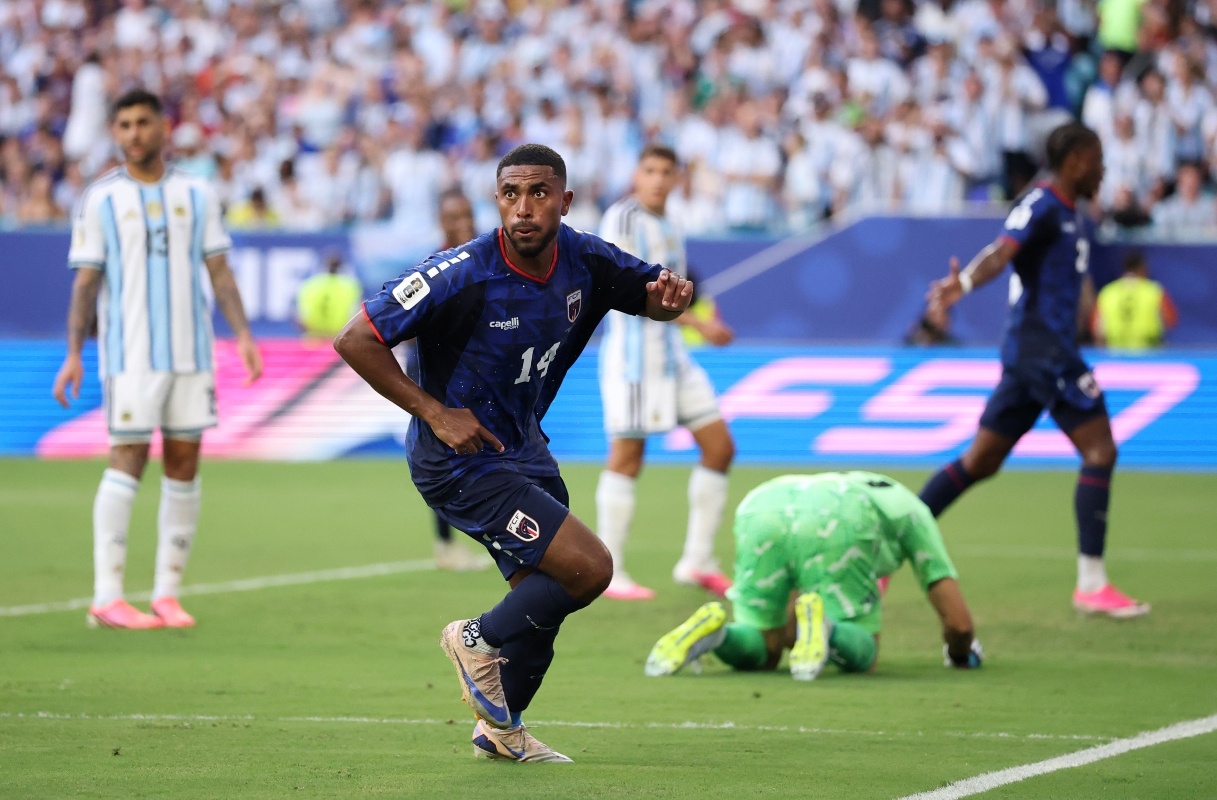 Deroy Duarte: O Gol Histórico Que Reconfigura a Narrativa de Cabo Verde no Palco Mundial