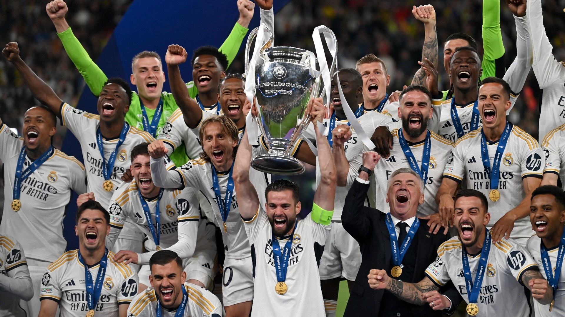 A Arquitetura Financeira do Futebol Global: O Que a Valorização do Real Madrid Revela Sobre Tendências de Investimento