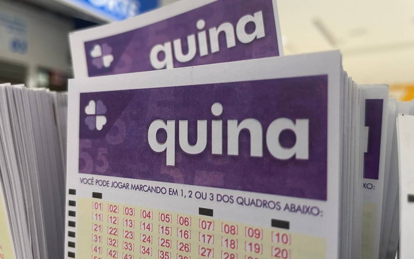 Loteria Quina: O Dilema Econômico Entre o Sonho Instantâneo e a Construção Patrimonial