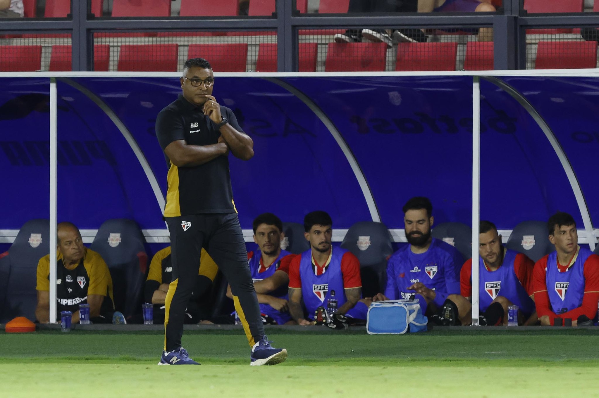 Liderança do São Paulo: A Virada Tática de Roger Machado e o Novo Cenário do Brasileirão