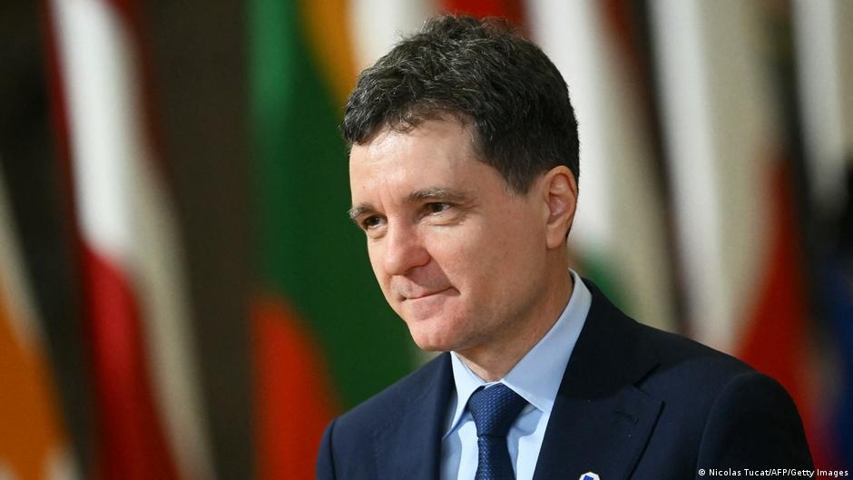 Romênia: A Manobra Presidencial que Chacoalha a Democracia e Alerta a Europa