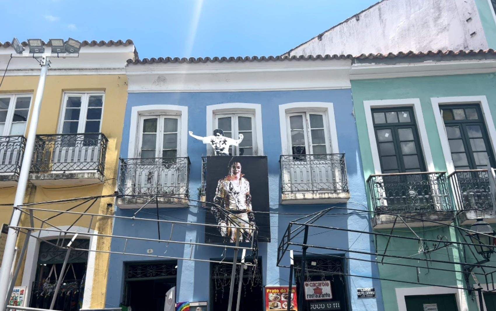 Pelourinho Perde um Ícone: Entenda o Risco e o Impacto do Fechamento da Sacada de Michael Jackson