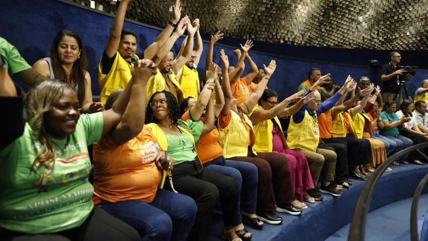 Aprovação da PEC da Aposentadoria Especial para Agentes: Um Novo Capítulo na Política Fiscal e Social