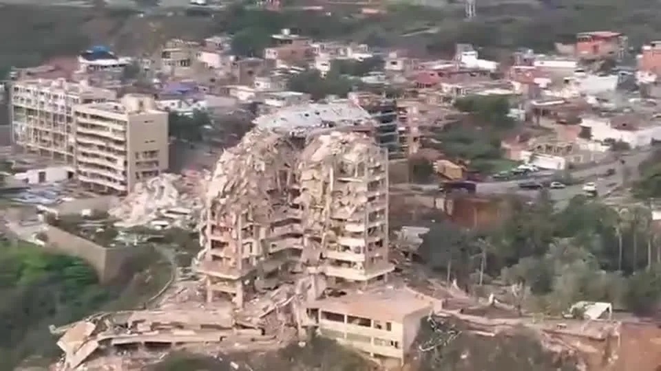 La Guaira em Crise: Saques Pós-Terremoto Revelam Fraturas Profundas na Venezuela