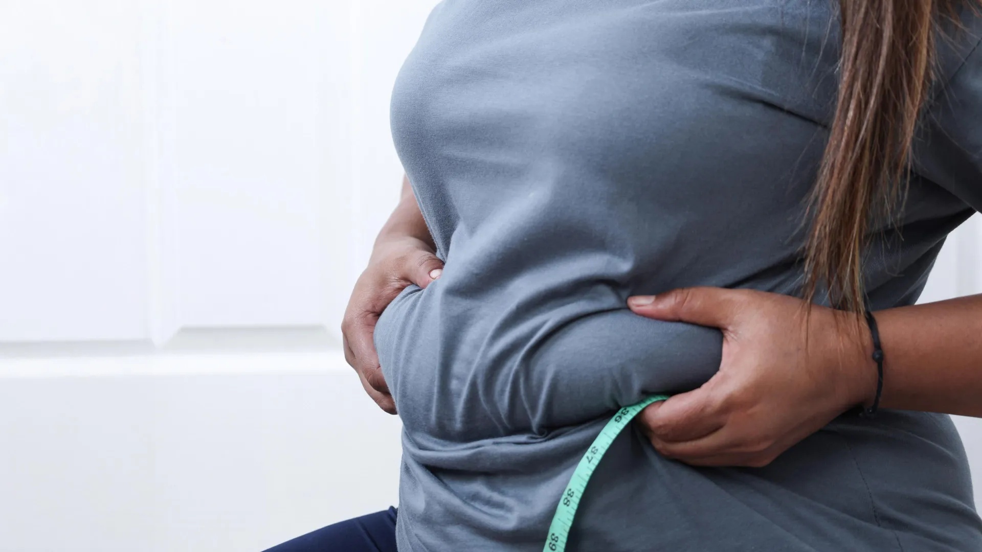 A Descoberta da Célula-Tronco que Explica a Gordura na Barriga ao Envelhecer