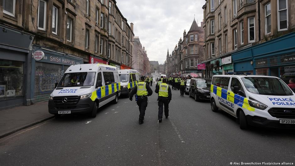 Ataques em Edimburgo e a Escalada do Ódio: Análise das Tensões Sociais no Reino Unido