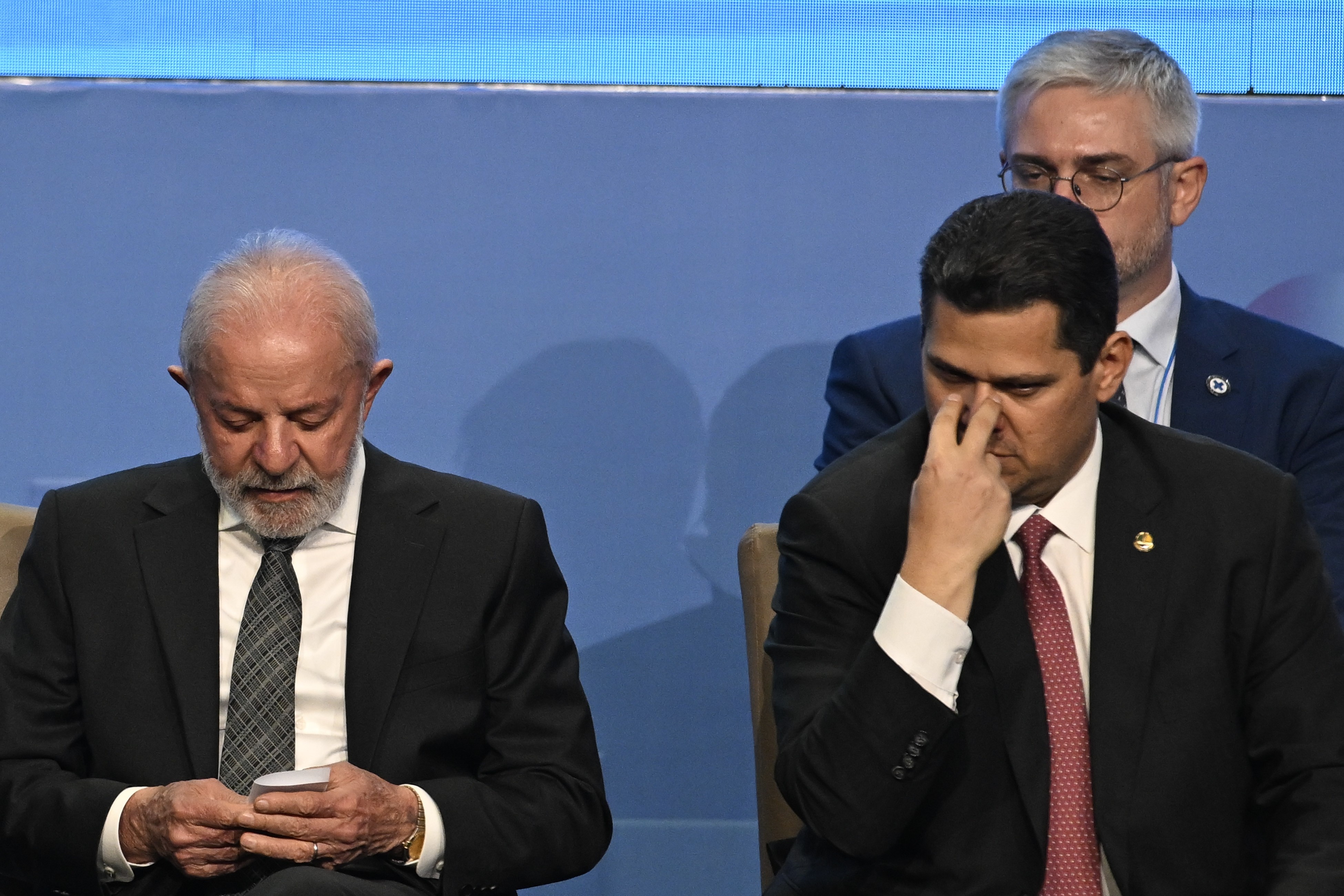 O Intrincado Jogo Político por Trás da Sabatina de Jorge Messias ao STF