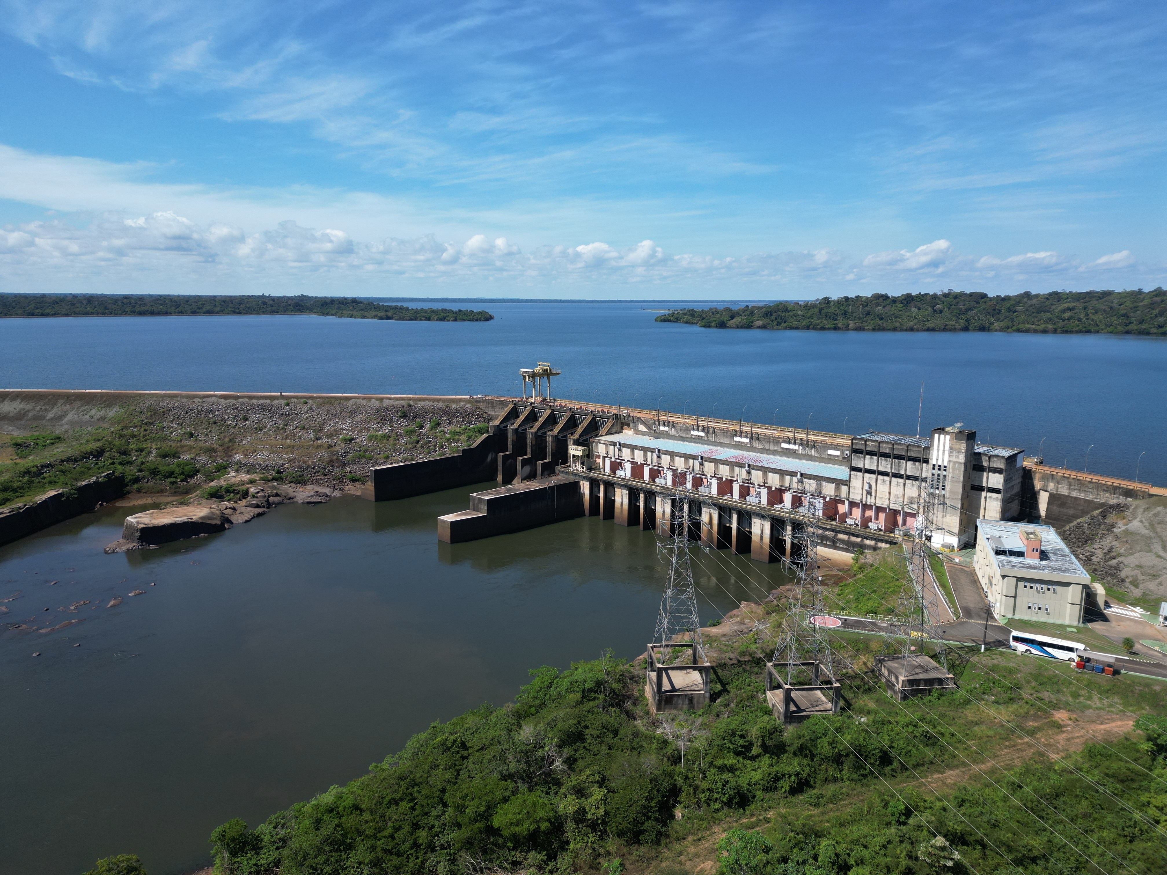 Simulado de Emergência na Hidrelétrica Samuel: O Barômetro da Segurança Hídrica em Rondônia
