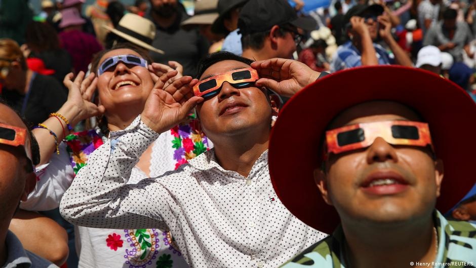 Trilogia de Eclipses Solares na Espanha: O Raro Espetáculo Cósmico e Suas Lições para a Ciência e a Sociedade