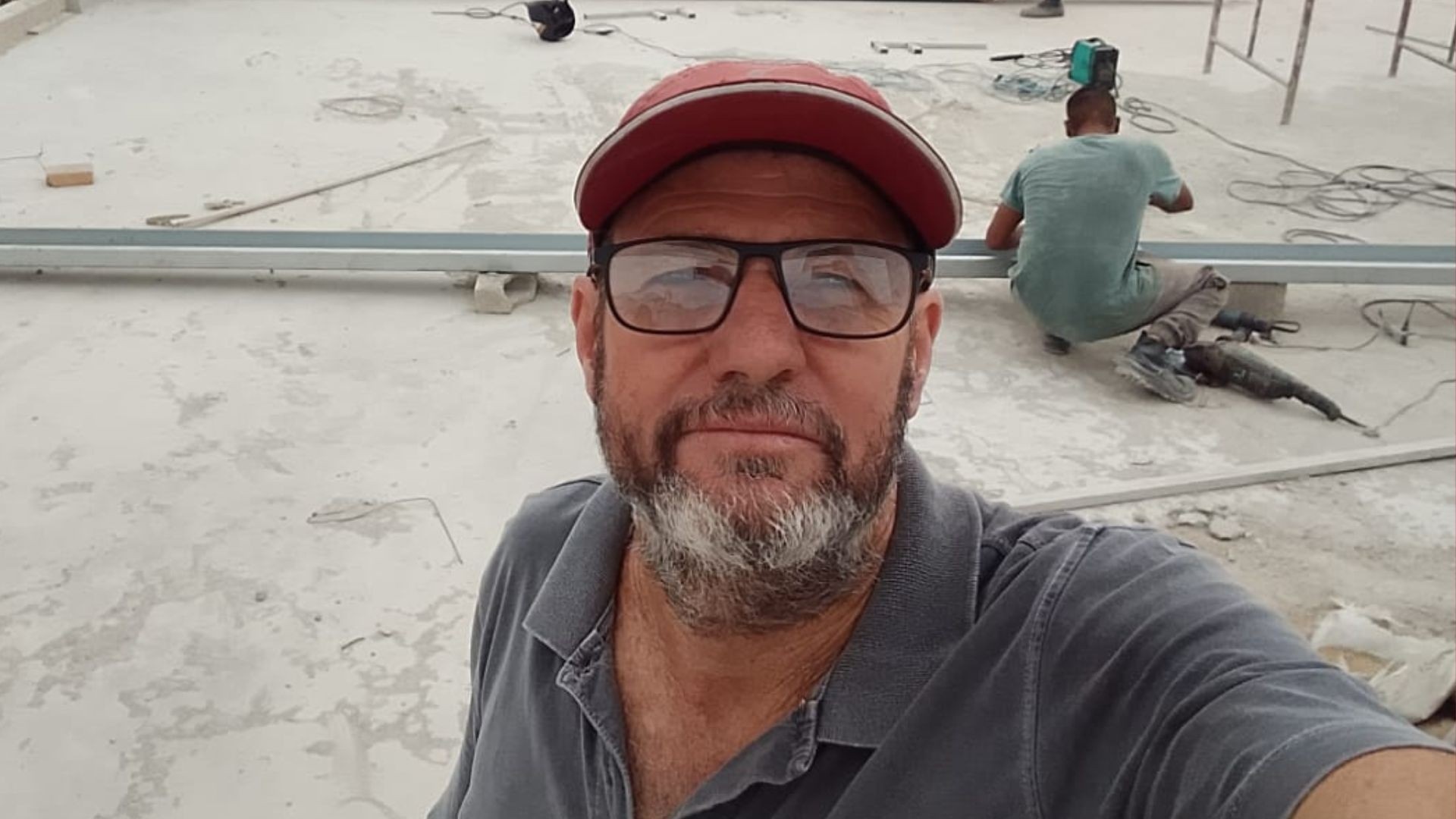 Tragédia em Cariacica: Morte por Eletrocussão Acende Alerta para Segurança em Canteiros de Obras no Espírito Santo