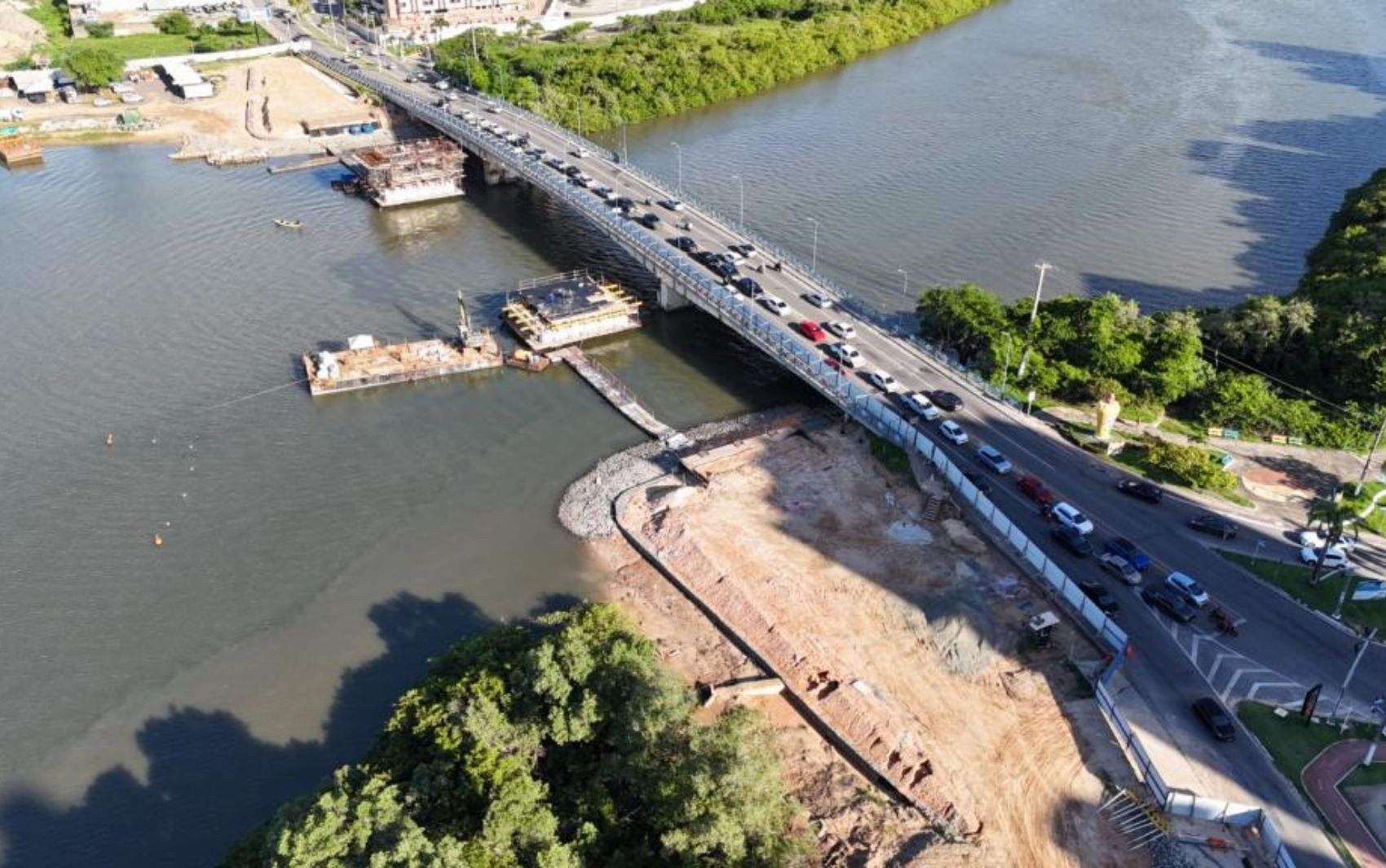 Aracaju: A Ponte Godofredo Diniz e o Desafio da Mobilidade em Transformação