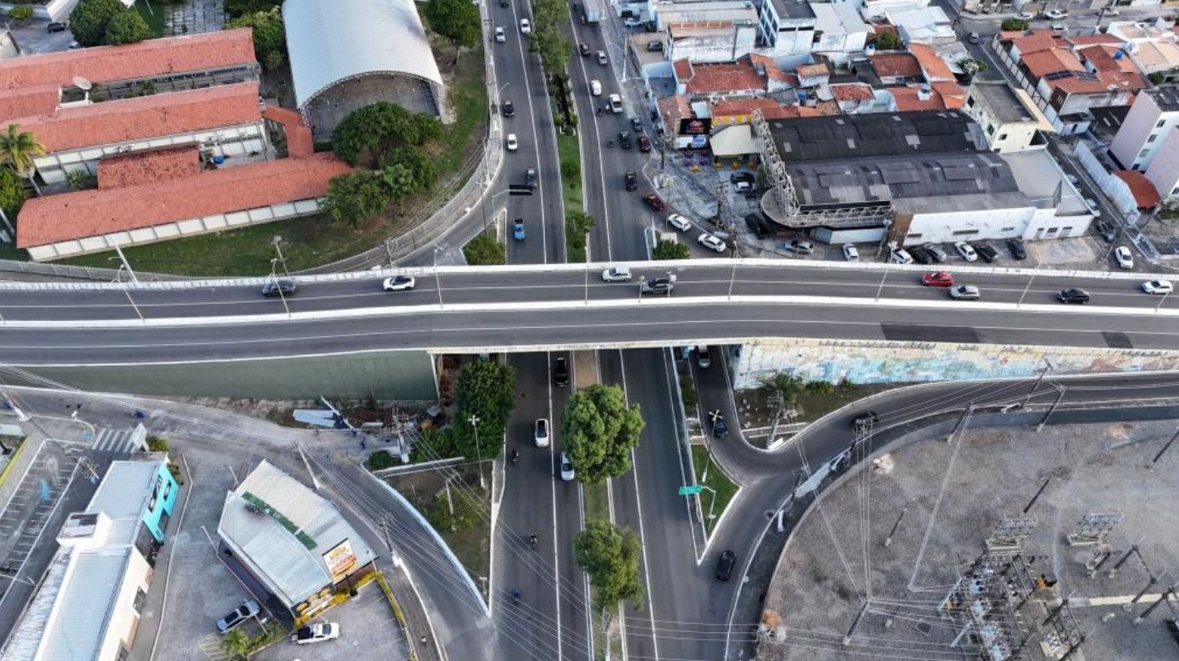 Aracaju: Obras no Viaduto Francisco Porto e o Profundo Impacto na Mobilidade e Economia Local