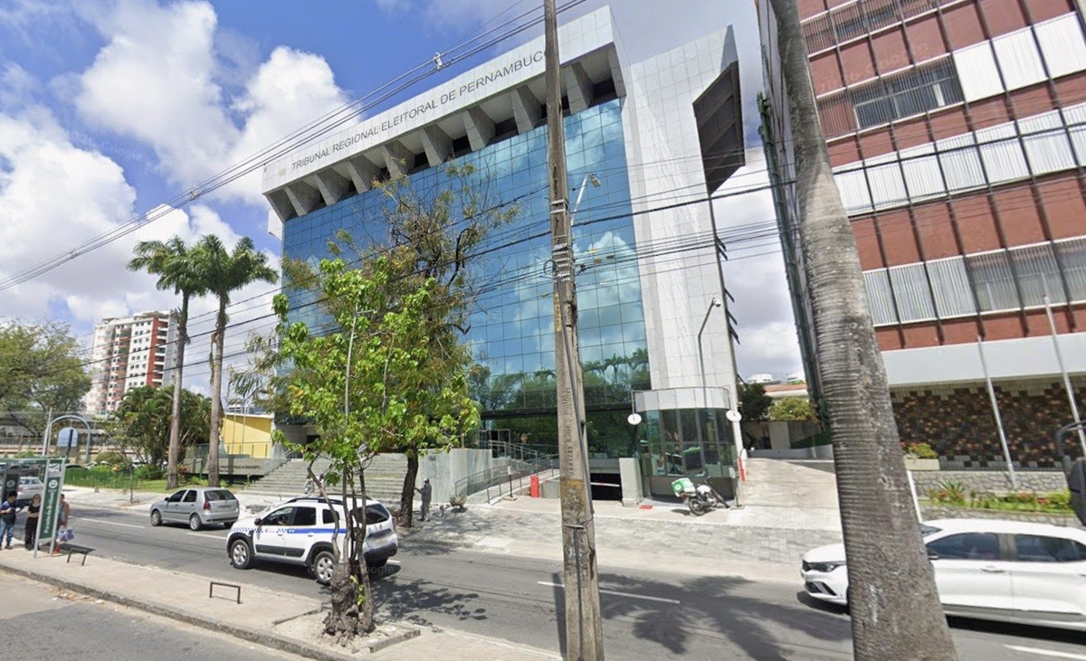 Decisão do TRE-PE sobre candidatura trans redefine cota de gênero e seus impactos em Pernambuco