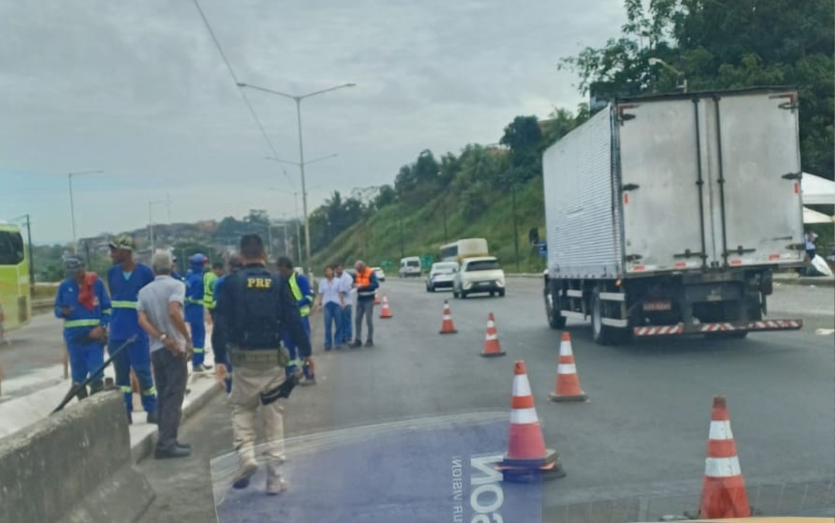 Reinterdição da BR-324 em Simões Filho: Um Alerta para a Resiliência da Infraestrutura Baiana