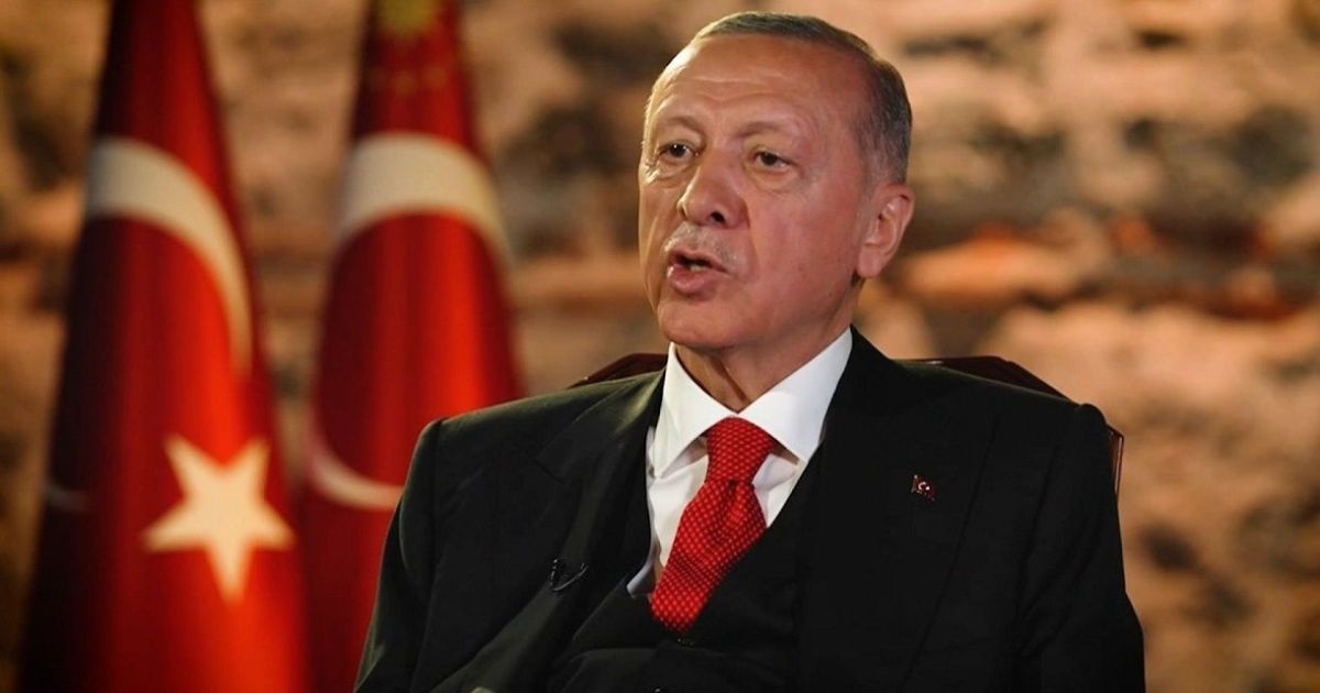 Míssil Iraniano na Turquia: Análise da Escalada de Tensões Regionais e Seus Impactos Globais