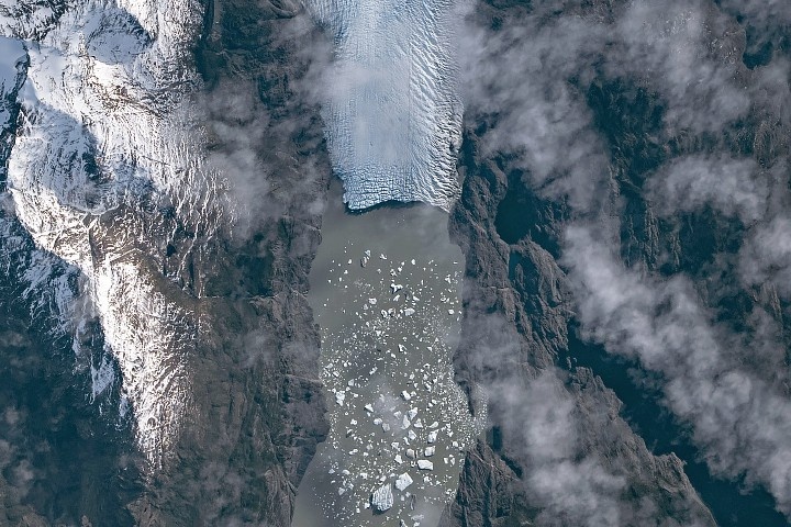 Degelo Acelerado na Patagônia: O Gelo de Tyndall e o Barômetro Climático Global