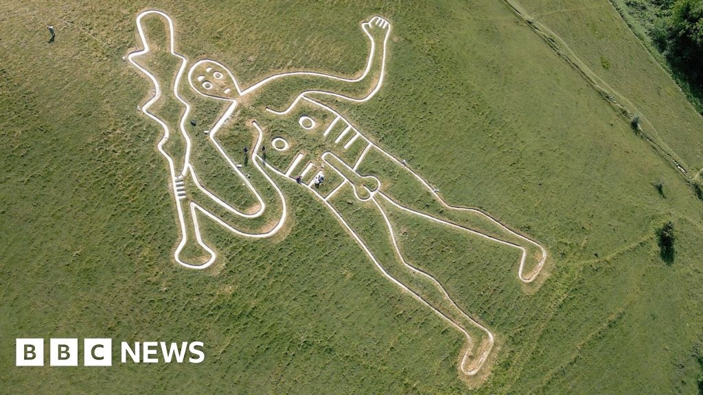 Crise Climática Revela Desafios na Preservação do Gigante de Cerne Abbas