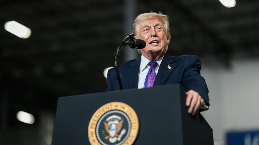 Escalada no Estreito de Ormuz: O Ultimato de Trump e as Consequências Globais Iminentes