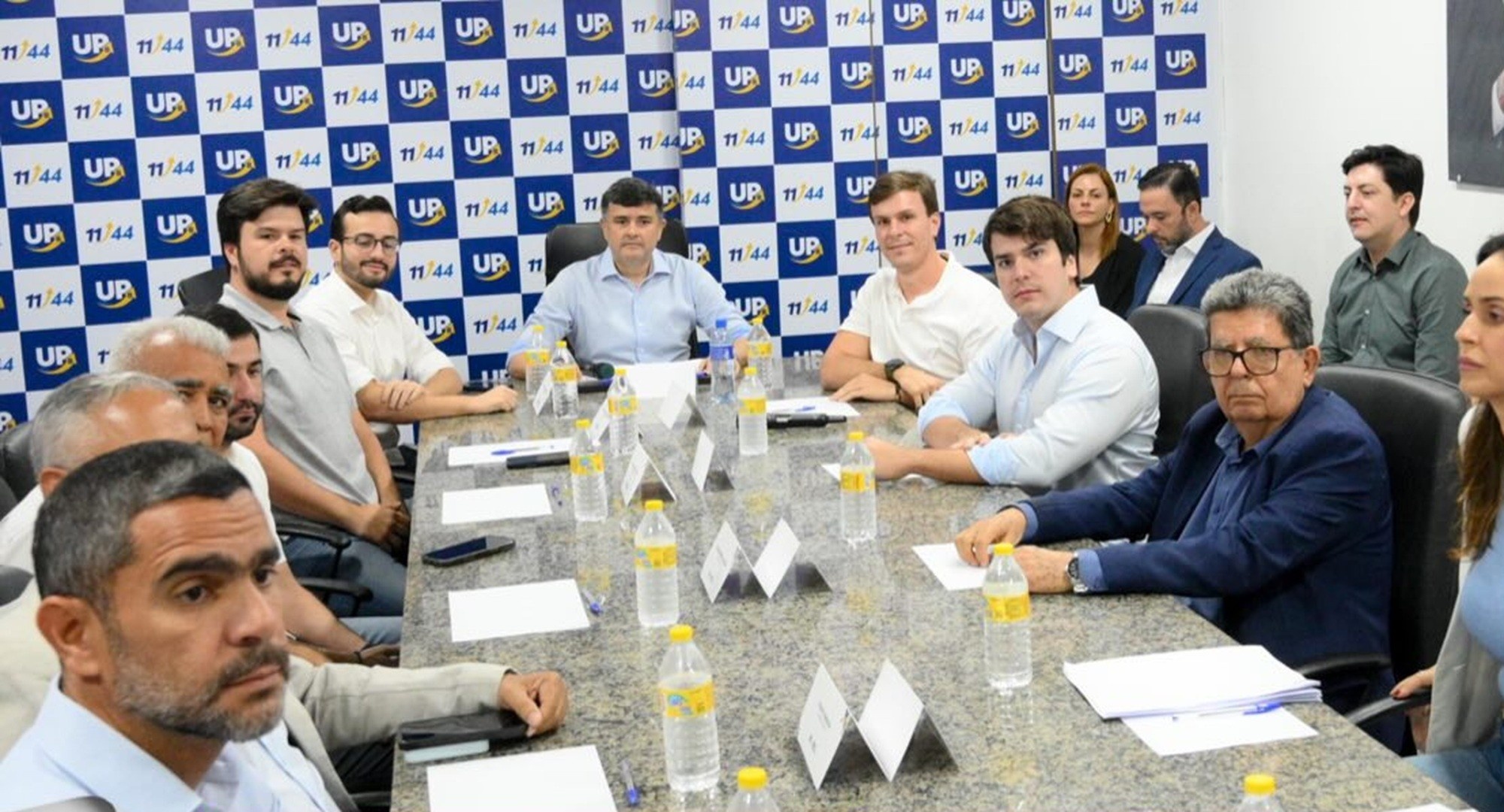 A Batalha Velada pelo Senado de Pernambuco: Entenda a Crise na União Progressista e Seus Impactos para 2026