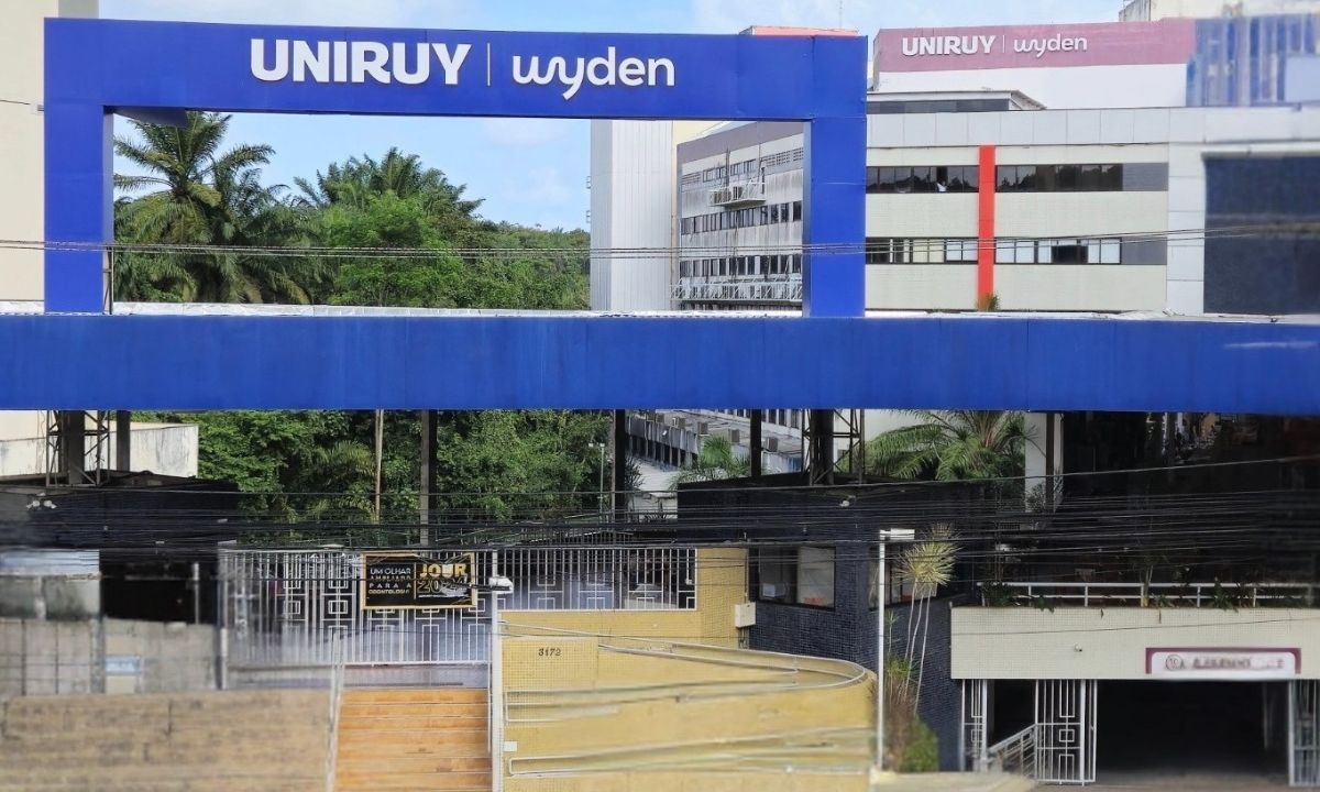 Qualificação Gratuita em Salvador: Como a Iniciativa da UniRuy Impulsiona a Resiliência do Mercado de Trabalho Baiano