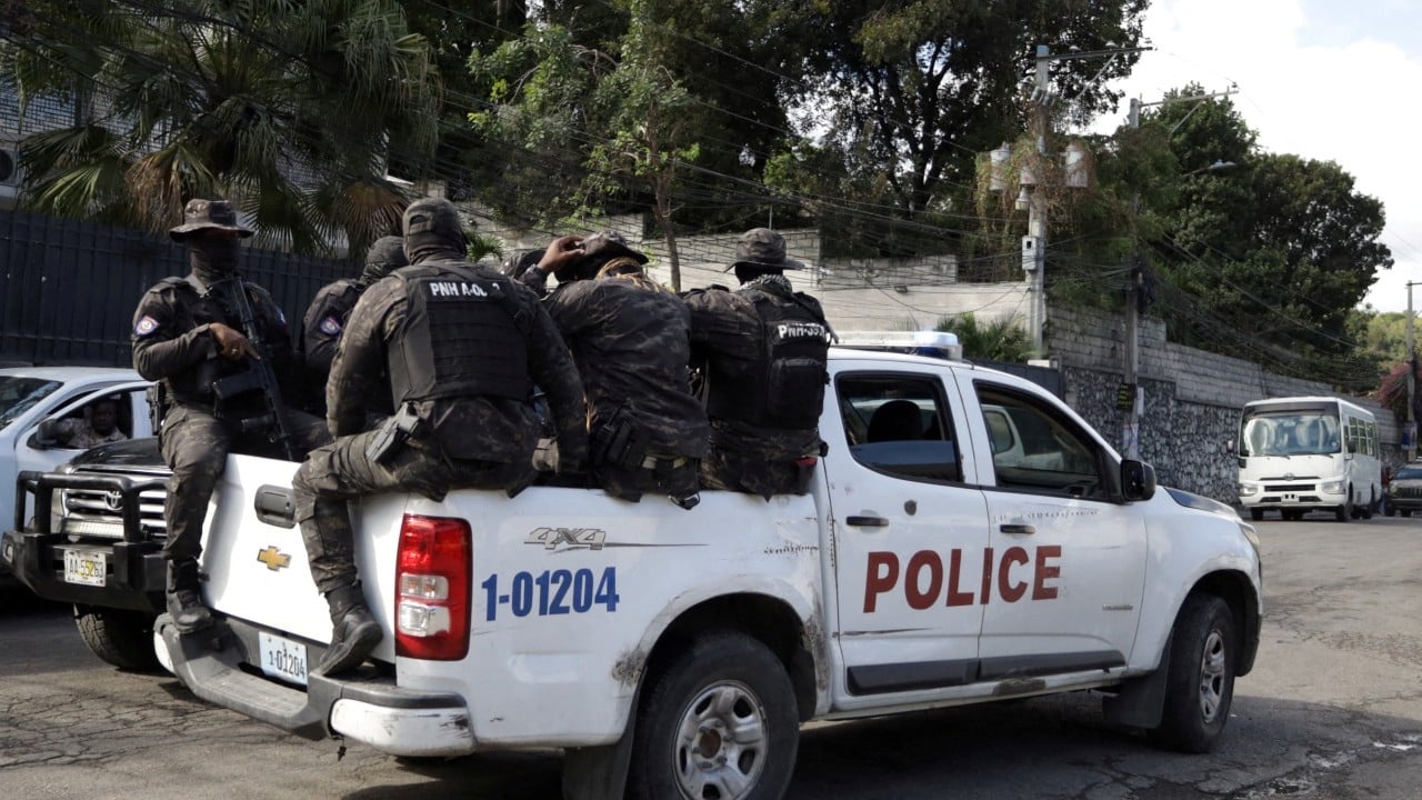 EUA Miram Finanças de Gangues no Haiti: Uma Nova Estratégia Contra o Crime Transnacional