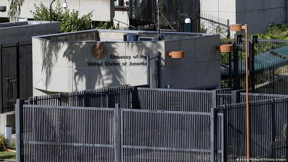 EUA e Venezuela reatam laços diplomáticos e exploram investimentos