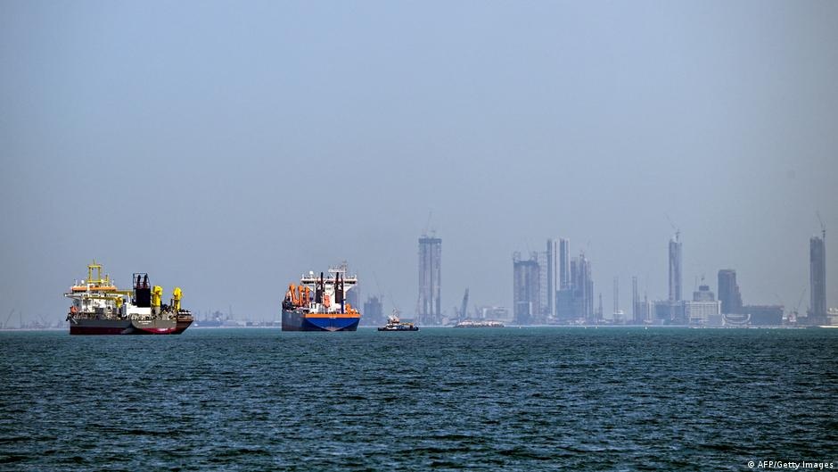 Ormuz: A Crise Energética Global Que Redefine Alianças e Financia Conflitos