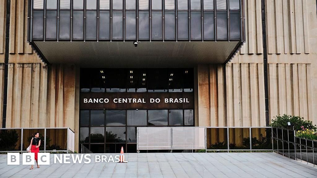 Viagem para a Disney e 'consultoria informal': como Vorcaro conseguiu se infiltrar no Banco Central, segundo a PF