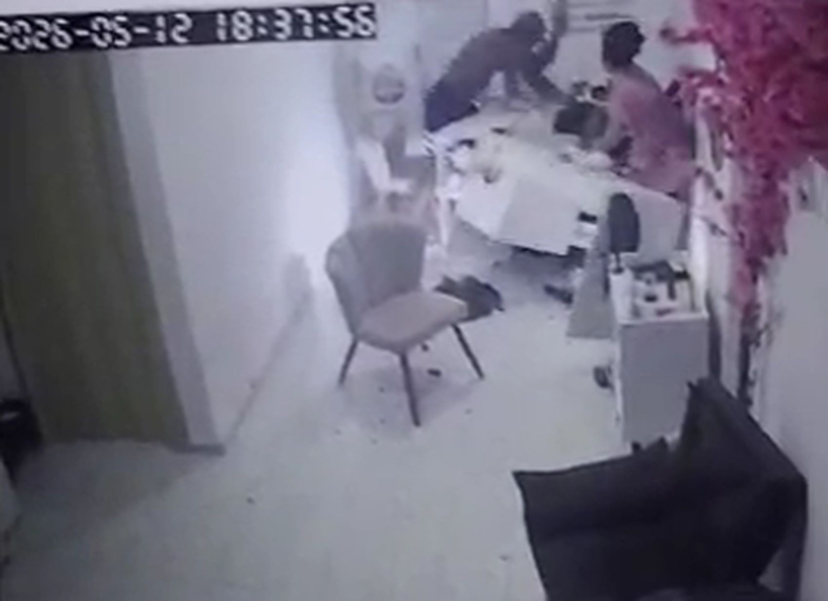 Ciclo de Violência Doméstica em Aracaju: Análise do Impacto Pós-Agressão em Estabelecimento Comercial