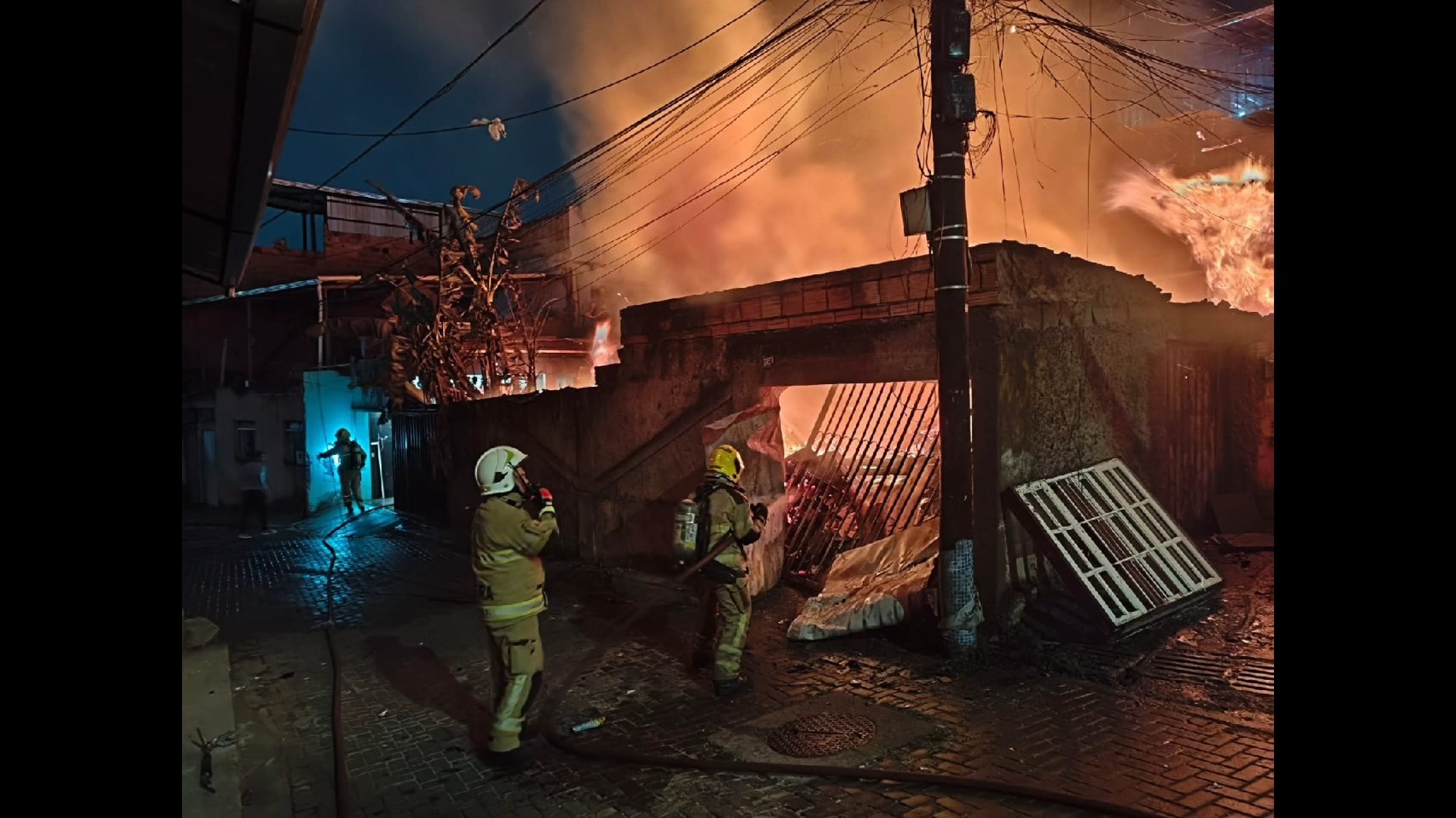 Incêndio no Jardim Leblon Revela Desafios de Segurança Residencial e Prevenção em Belo Horizonte