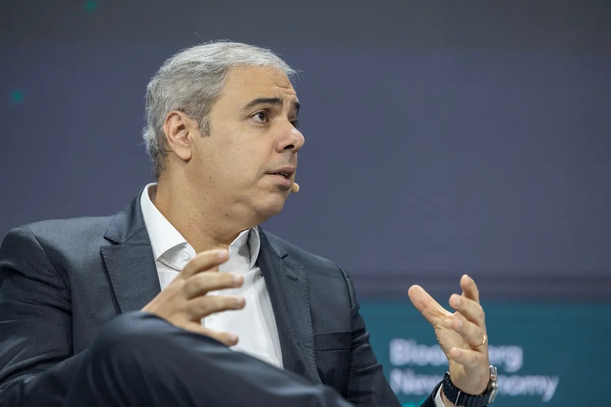Operação da PF Expõe Trama de Espionagem Contra CEO do Itaú e Acende Alerta sobre Segurança Corporativa