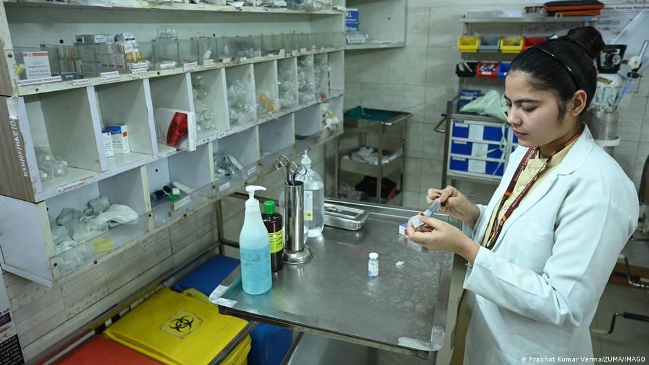 A Diáspora da Enfermagem Indiana: O Eixo Silencioso da Saúde Global