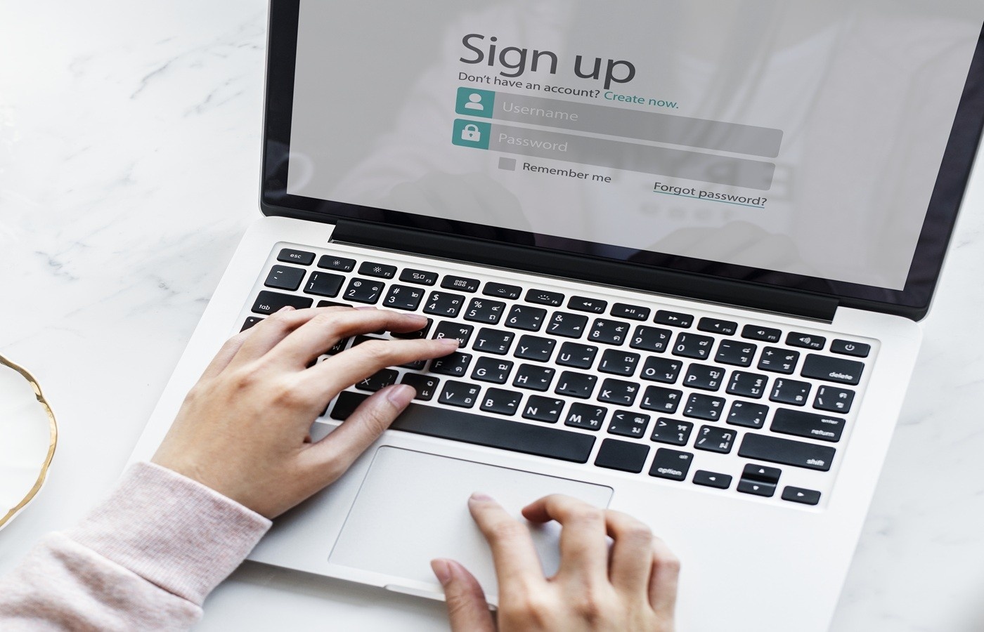 A Convergência Estratégica: Wi-Fi Gerenciado e Captive Portal Transformando Negócios no Paraná